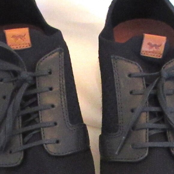 Wolf and Shepherd Blue Swiftknit Sneakers Size 11 Excellent Pre-Owned Condition - Picture 13 of 13